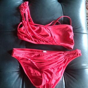 Adorable Becca bikini. Small bottom. Large top.